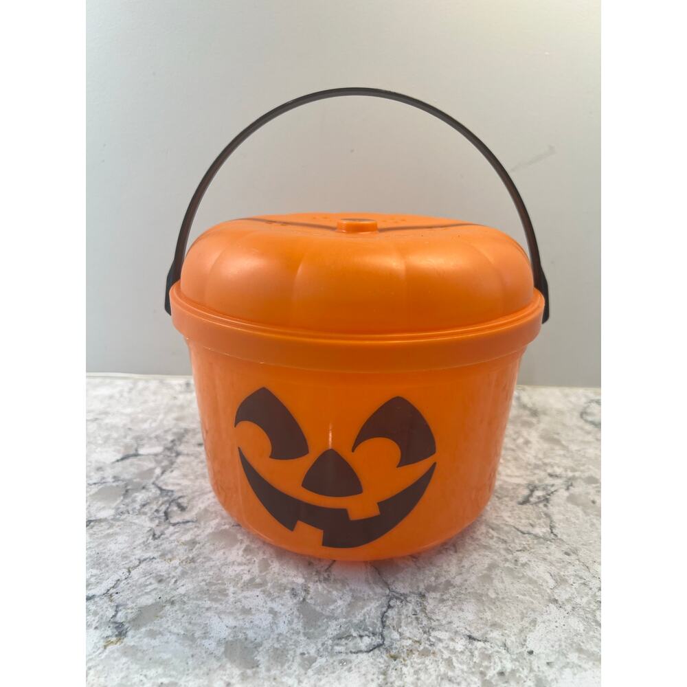 Vintage 1985 McDonald's McPunk'n Basket w Lid JL